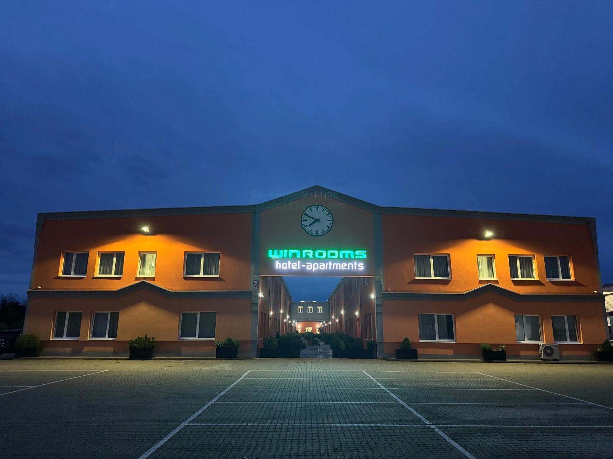 Winrooms "Hotel&Appartement" Wiener Neustadt Dış mekan fotoğraf