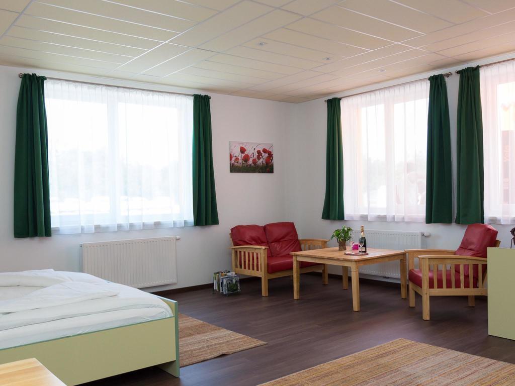 Winrooms "Hotel&Appartement" Wiener Neustadt Dış mekan fotoğraf