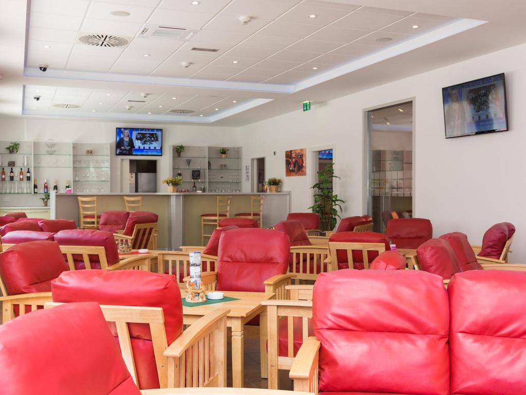 Winrooms "Hotel&Appartement" Wiener Neustadt Dış mekan fotoğraf