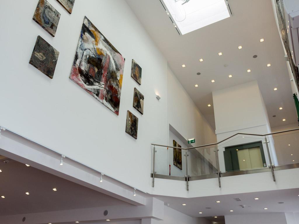 Winrooms "Hotel&Appartement" Wiener Neustadt Dış mekan fotoğraf