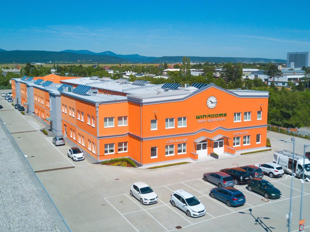 Winrooms "Hotel&Appartement" Wiener Neustadt Dış mekan fotoğraf