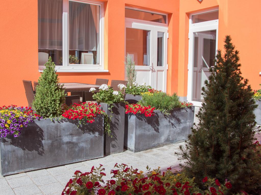 Winrooms "Hotel&Appartement" Wiener Neustadt Dış mekan fotoğraf